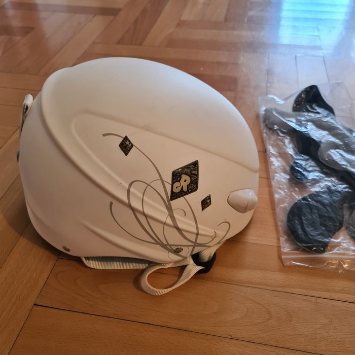 Kask narciarski Rossignol