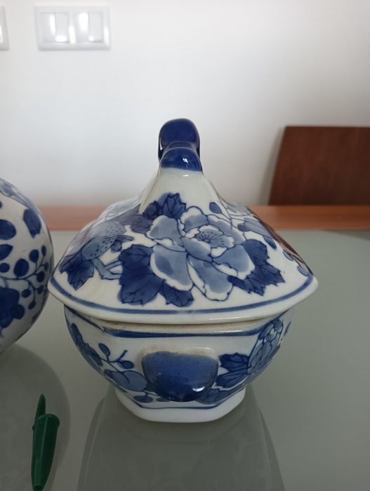 Conjunto antigo 3 peças cerâmica/porcelana Excelente qualidade