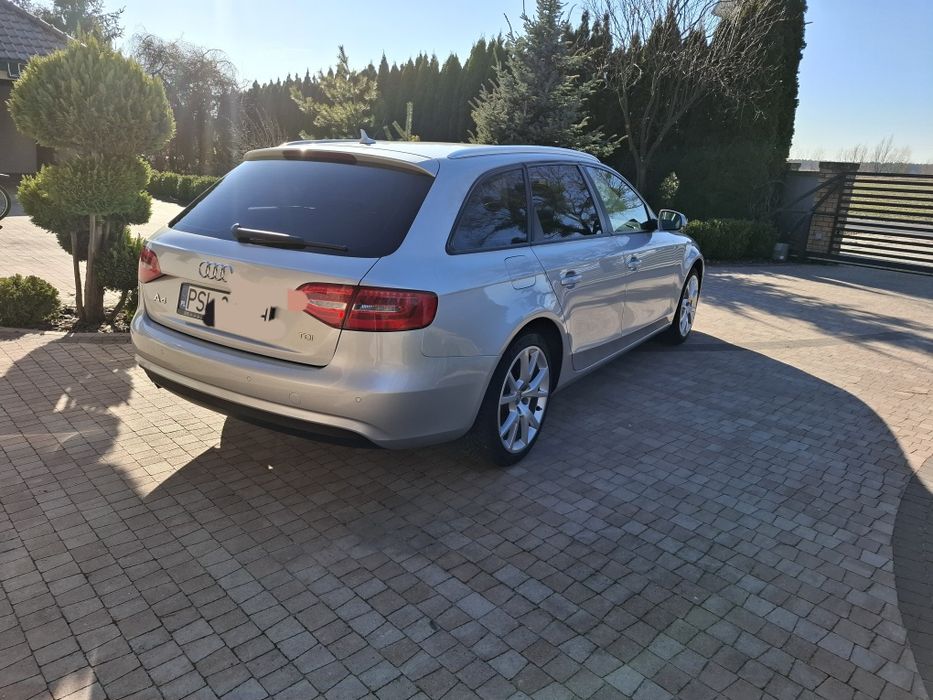 Audi A4 B8 lift 2012r 2.0 143km