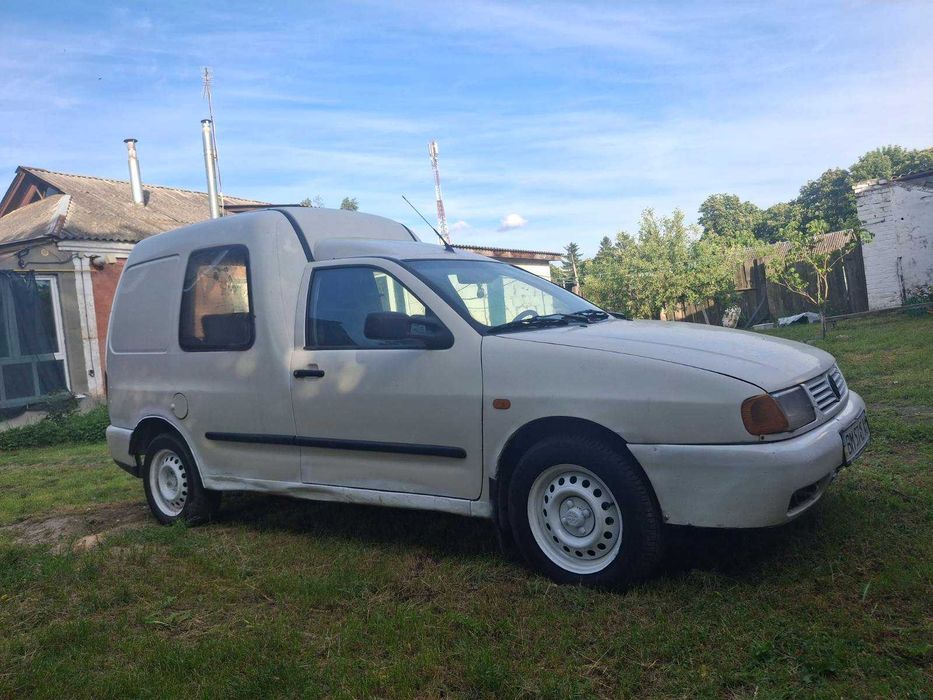 Продам Volkswagen Caddy 1,9D 2000р
