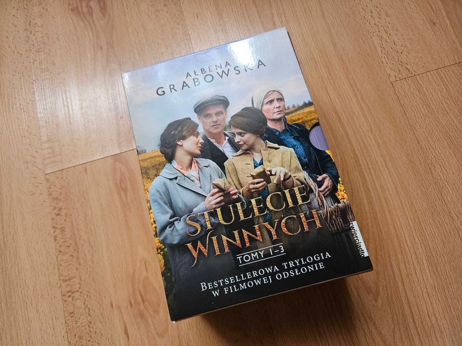 Książka Ałbena Grabowska Stulecie Winnych Tom 1-3