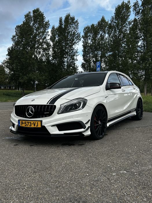 Mercedes Benz A45 Amg