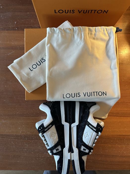 Louis Vuitton Trainer Pretos Novos