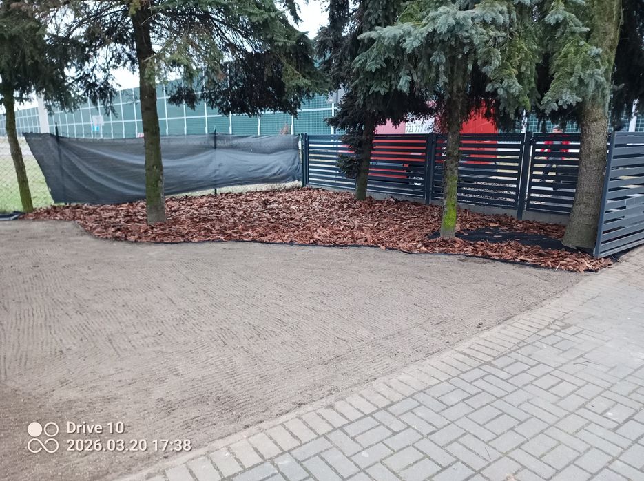 Zakładanie trawnika, arreacja , wertykulacja, siatka,