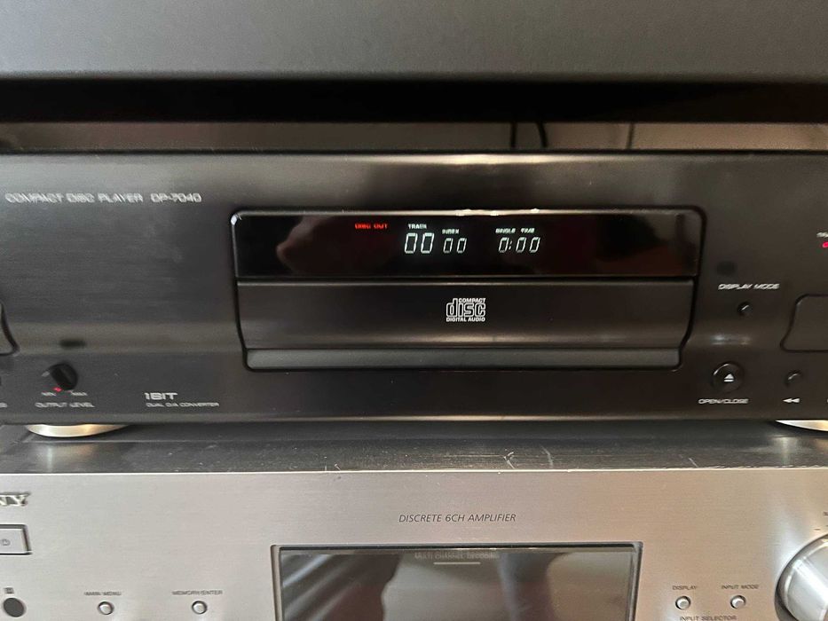 Програвач CD дисків KENWOOD DP-7040