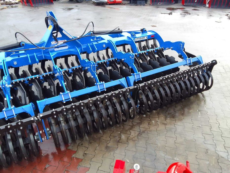Brona talerzowa hydrauliczna 4m 4,5m 5m Strumyk transport TIGER I