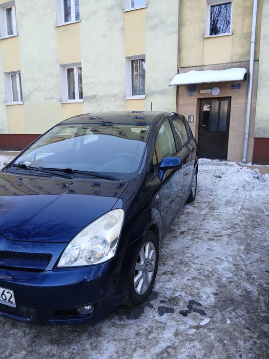 Toyota corolla verso 7 os.gaz automat