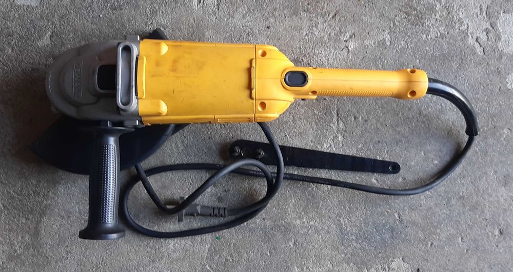 Rebarbadora DEWALT D28490-QS 230mm