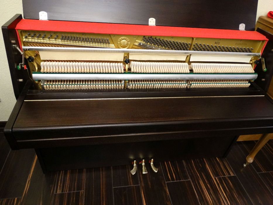 pianino wenge yamaha od PianoDesign