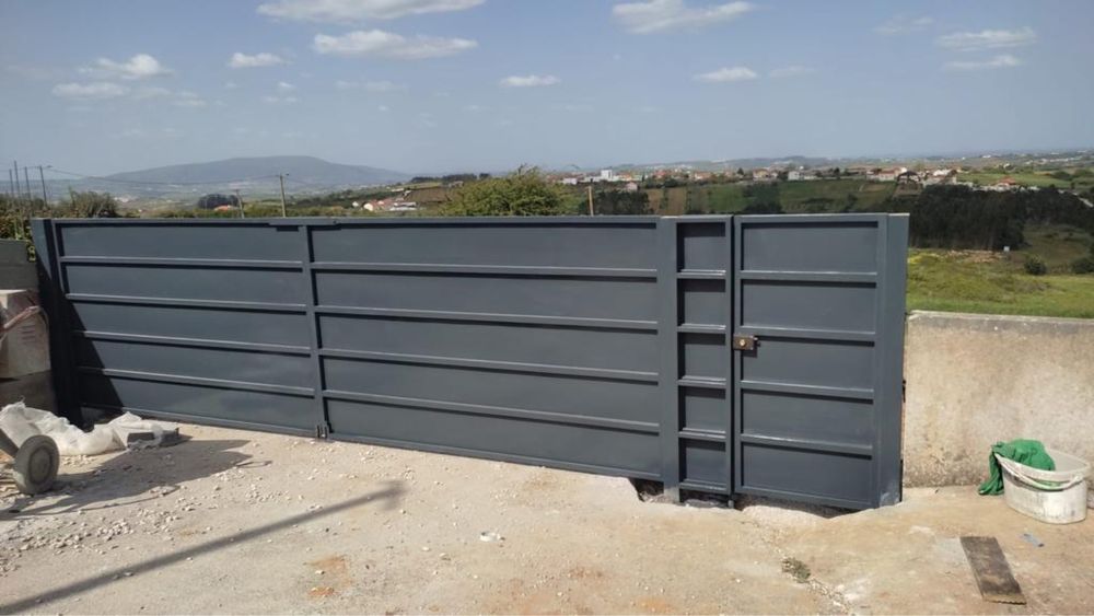 Portões, escadas, esplanadas, guarda corpos, e outros