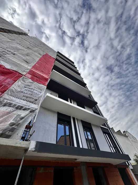 ЖК ЯркоЦентр продаж квартири 1100ДОЛ м2