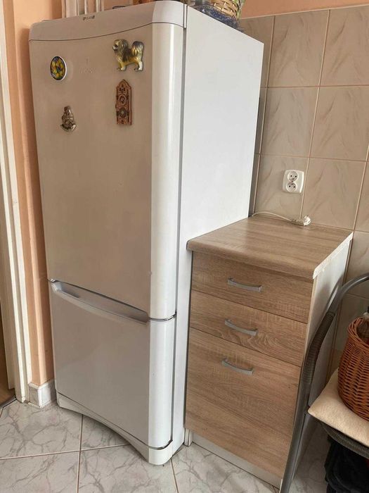 Rezerwacja Meble kuchenne plus lodówka