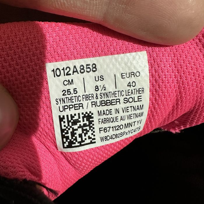 Кросівки Asics Gel Sangaku 2. 40/25.5 cm