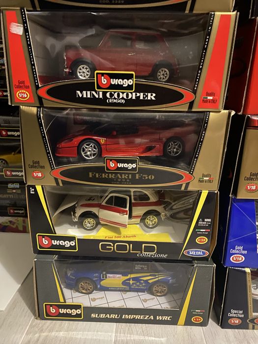 Coleção de miniaturas antigas Bburago 1/18