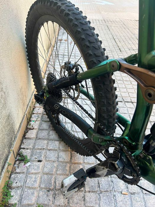 Specialized Enduro - Bicicleta de Montanha Full Suspension - Preparada para Trail/Enduro