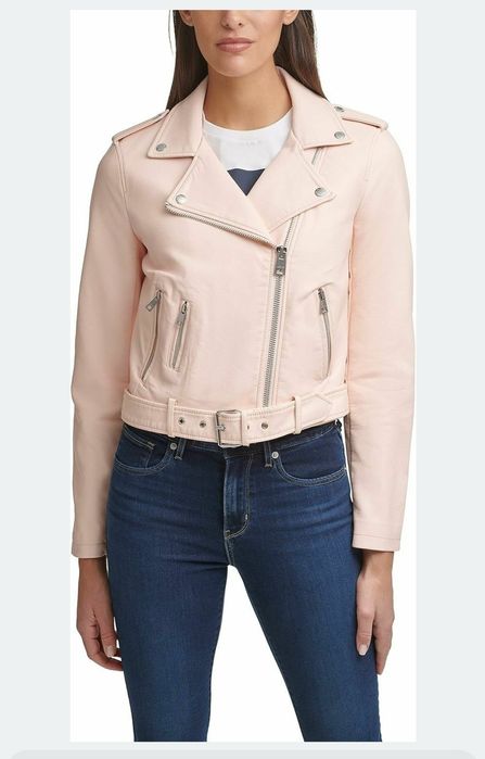 Женская куртка Levis