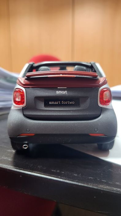 Smart 1:18 Fortwo Cabrio Cinza