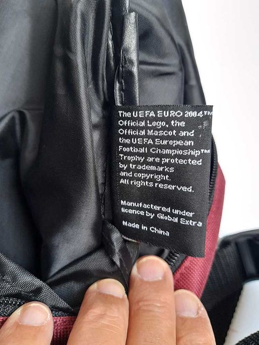Conjunto Mochila e Cinta Oficial Euro 2004 UEFA Novo