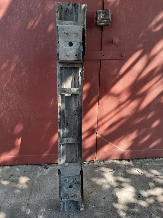 Уселитель бампера  Mazda 6