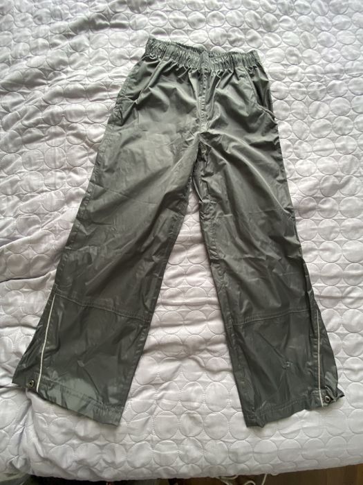 Штани для негоди, походів в ліс, тощо