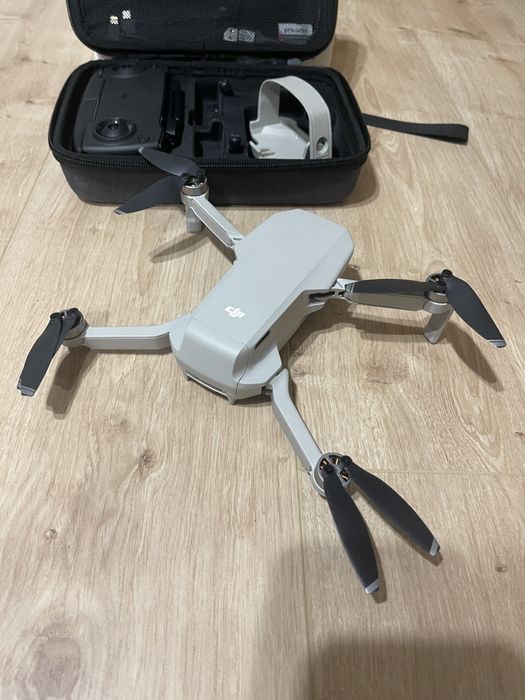 Dron    Mavic    mini !!!