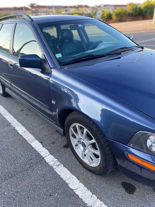 Carrinha Volvo V40 1.9D
