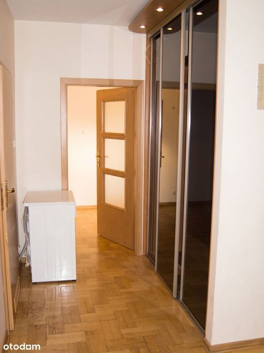 Trzy pokoje 70m2, Bródno ul. Nadwiślańska, garaż