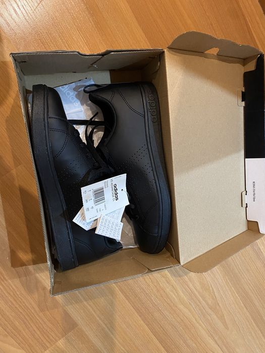 Sapatilhas Adidas Advantage pretas