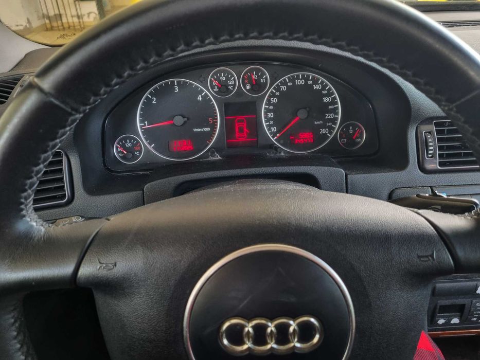 Audi A6 1.9 TDI (nacional)