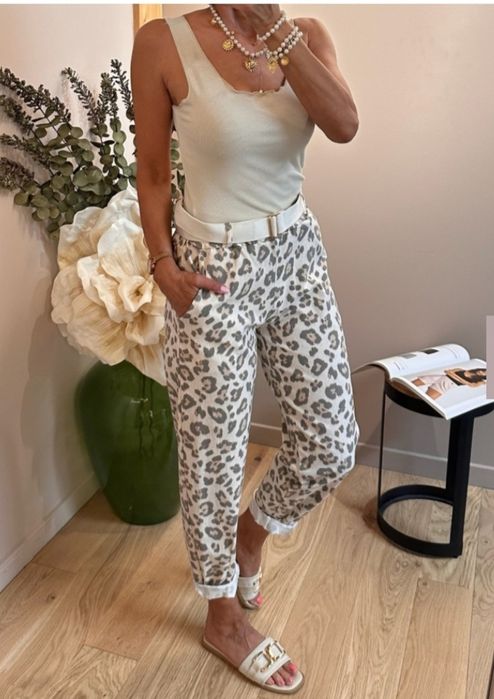 Джинси нові лео принт