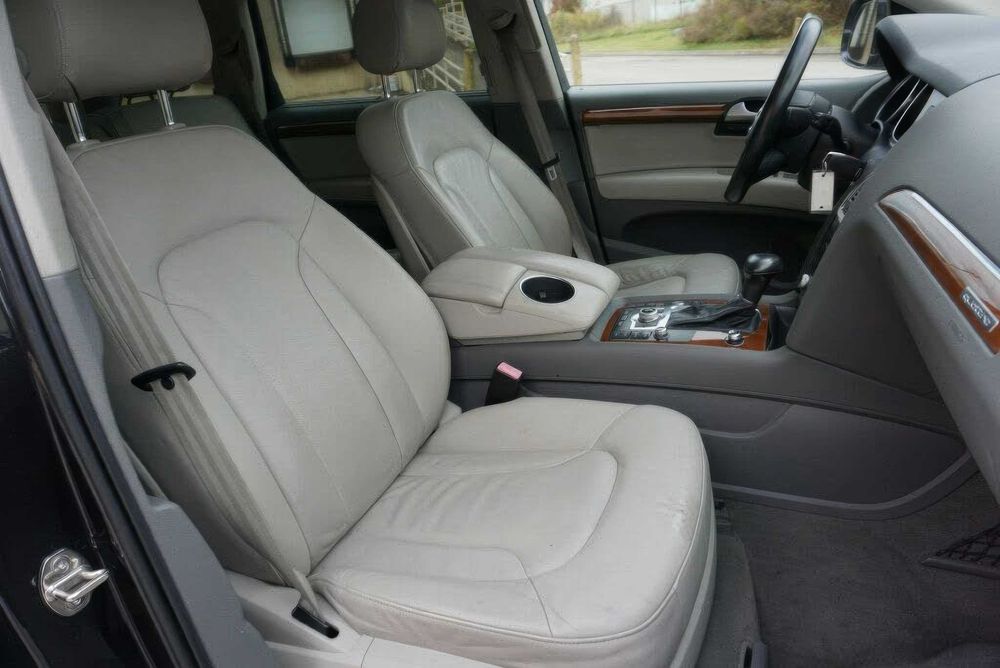 Audi Q7 3.0 quattro TDI Premium Plus      2015