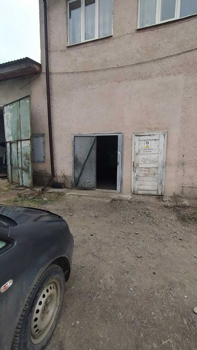 Продається багатофункціональний комплекс у смт. Великий Березний