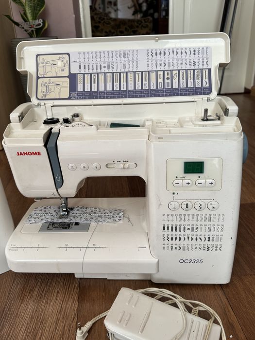 Компютеризована Швейна машинка