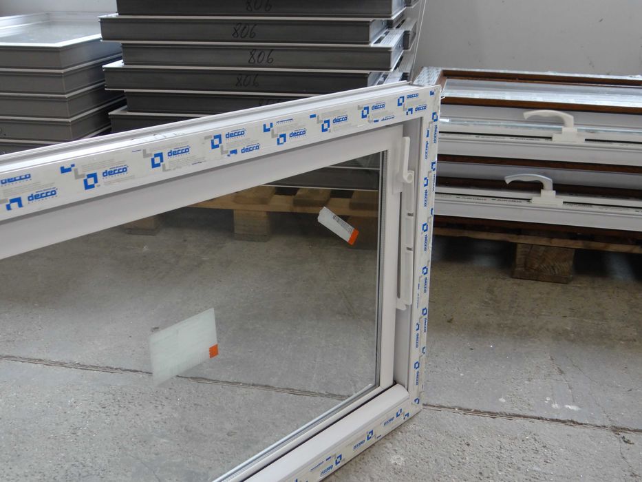 Dostępne od ręki ! Okno Inwentarskie, Gospodarcze 900x600