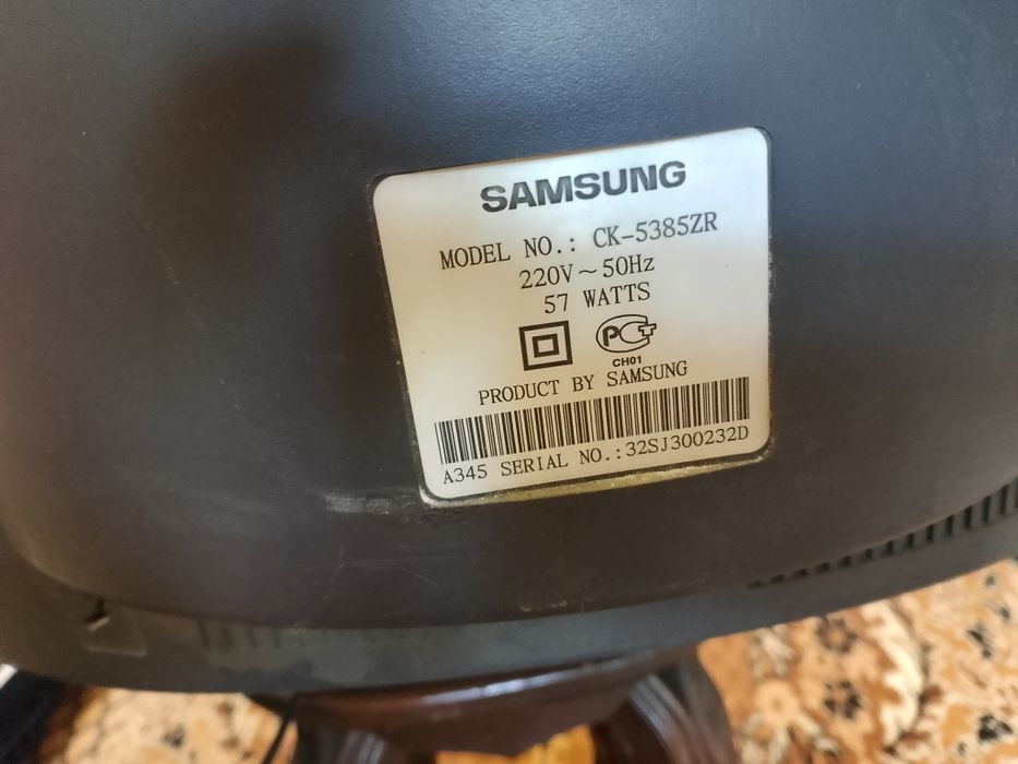 Продам телевизор Samsung  51 см диагональ