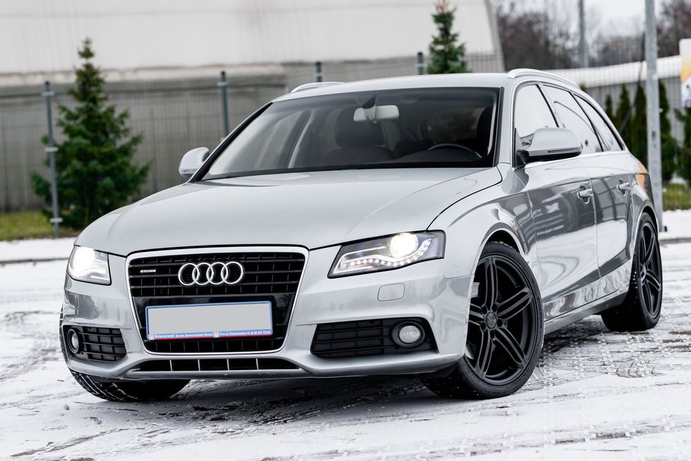 Audi A4 Avant 3.2i 265KM Quattro Xenon LED Nav Grz. fot Skóra B&O Tempomat Parktron