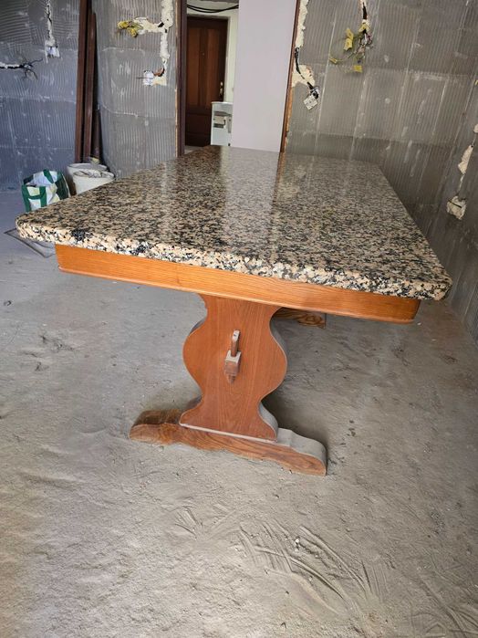 Mesa granito + 6 cadeiras