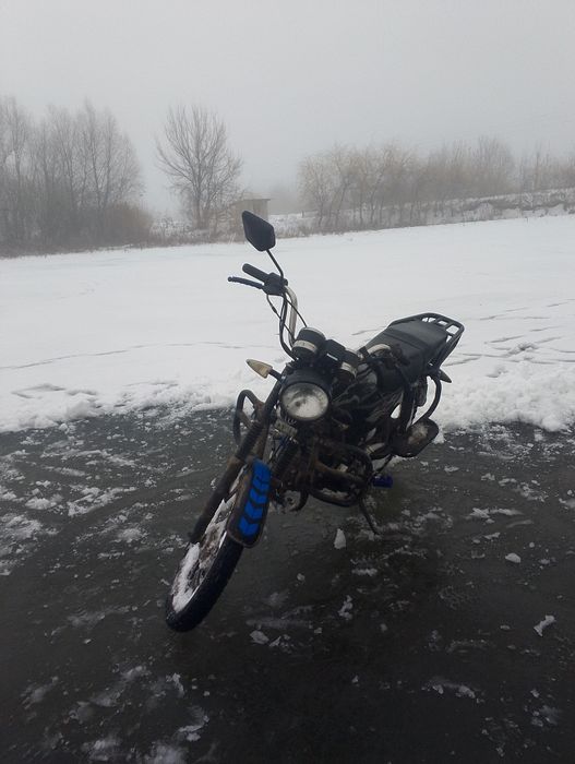 Продам MUSSTANG  MT 125-2