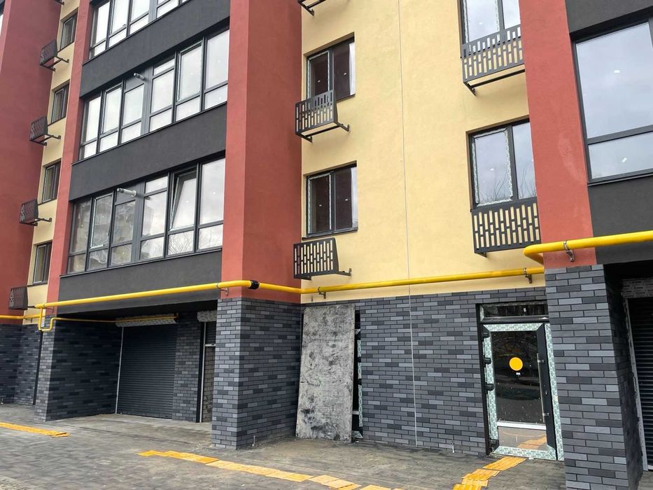 Продаж комерційної нерухомості 40 кв.м. в новобудові ЖК "Домашній 2"