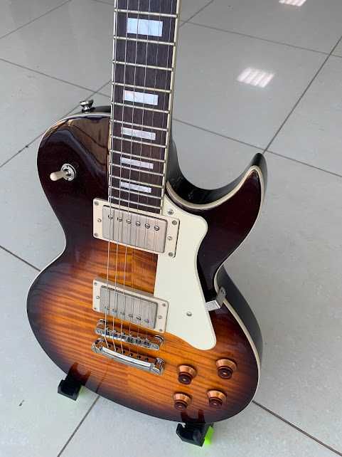 Продам електрогитару CORT CR-250 VB.Made In Indonesia.