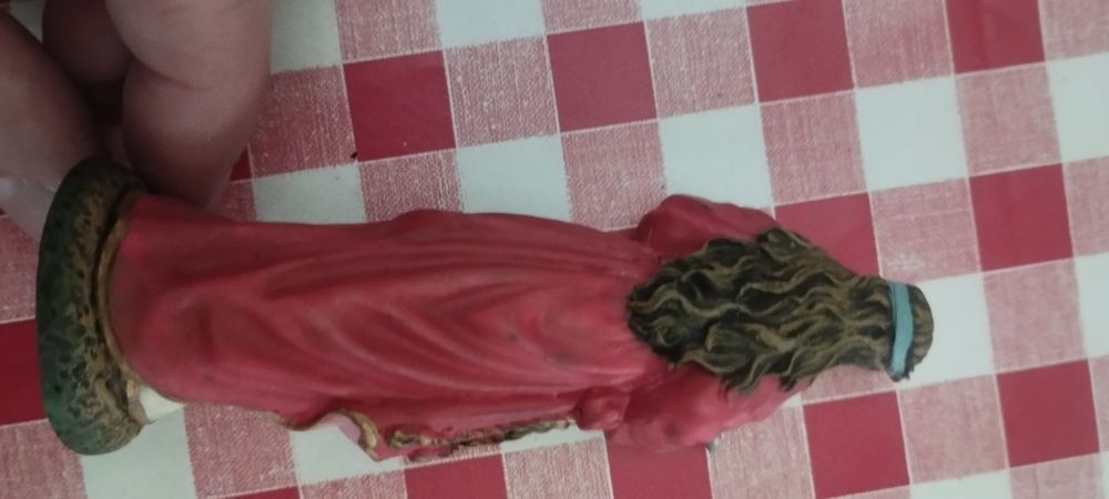 Estatueta santa luzia marfinite