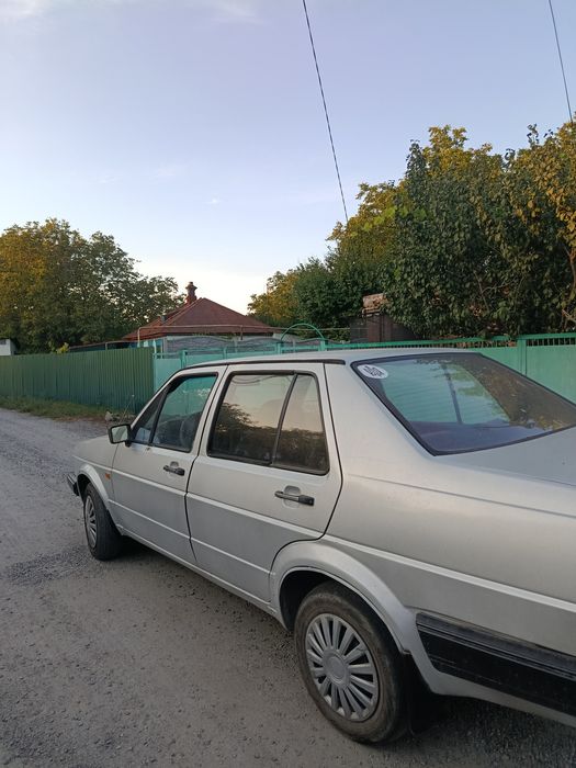 Продам volkswagen jetta в нормальному стані