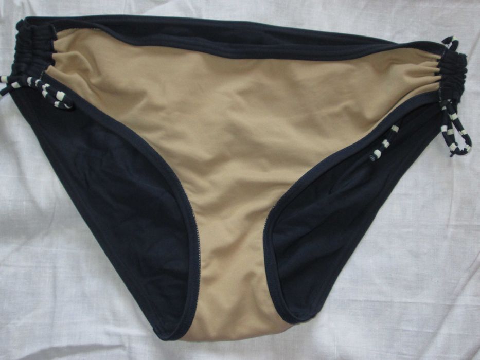 Женские плавки р.48, 52