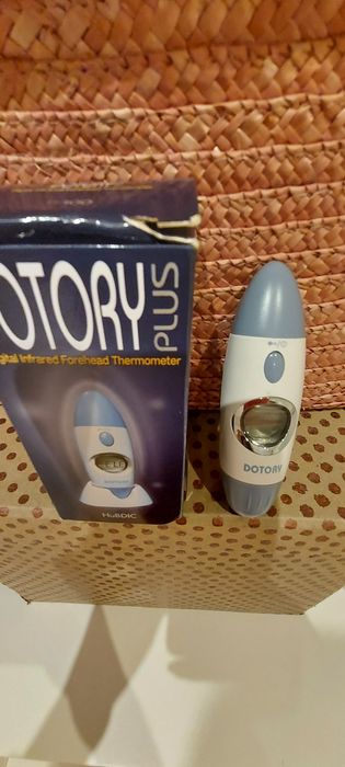 Termómetro digital como novo