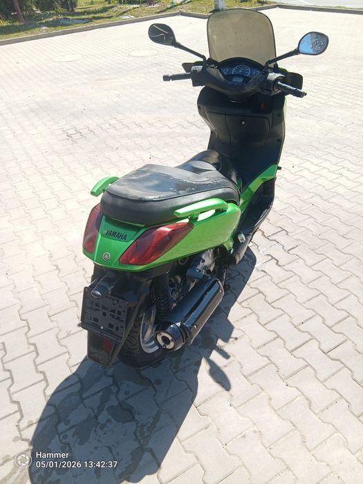 Yamaha x max 125