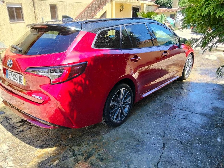 Toyota Corolla 1.8 Hybrid e-CVT Bi-Tone (2019) – 84.498 km
