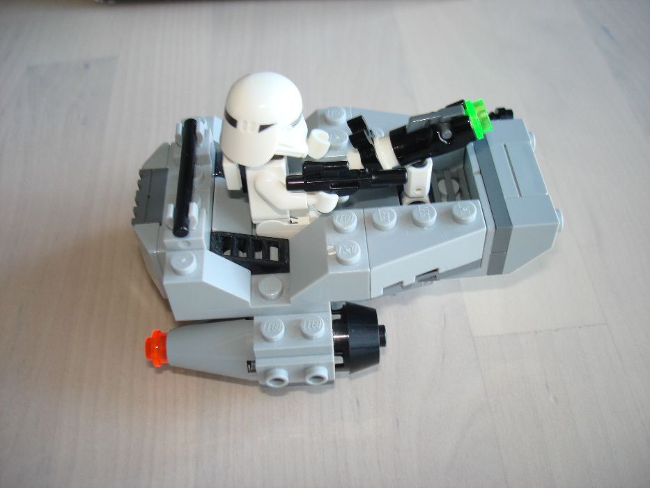 Nave Star Wars da Lego como nova64740298576257123