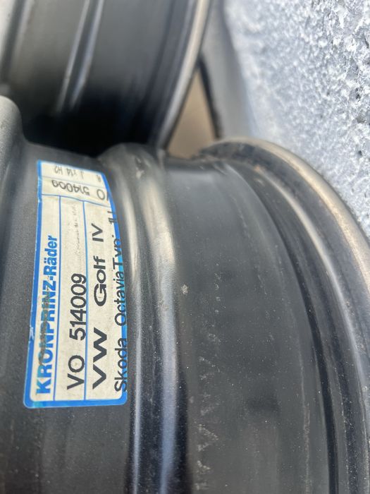 Oryginalne felgi stalowe