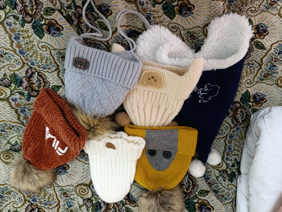 Дитячі зимові  шапки