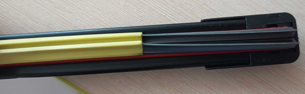 Щітки склоочисника двошарові, безкаркасні Дворники автомобильные